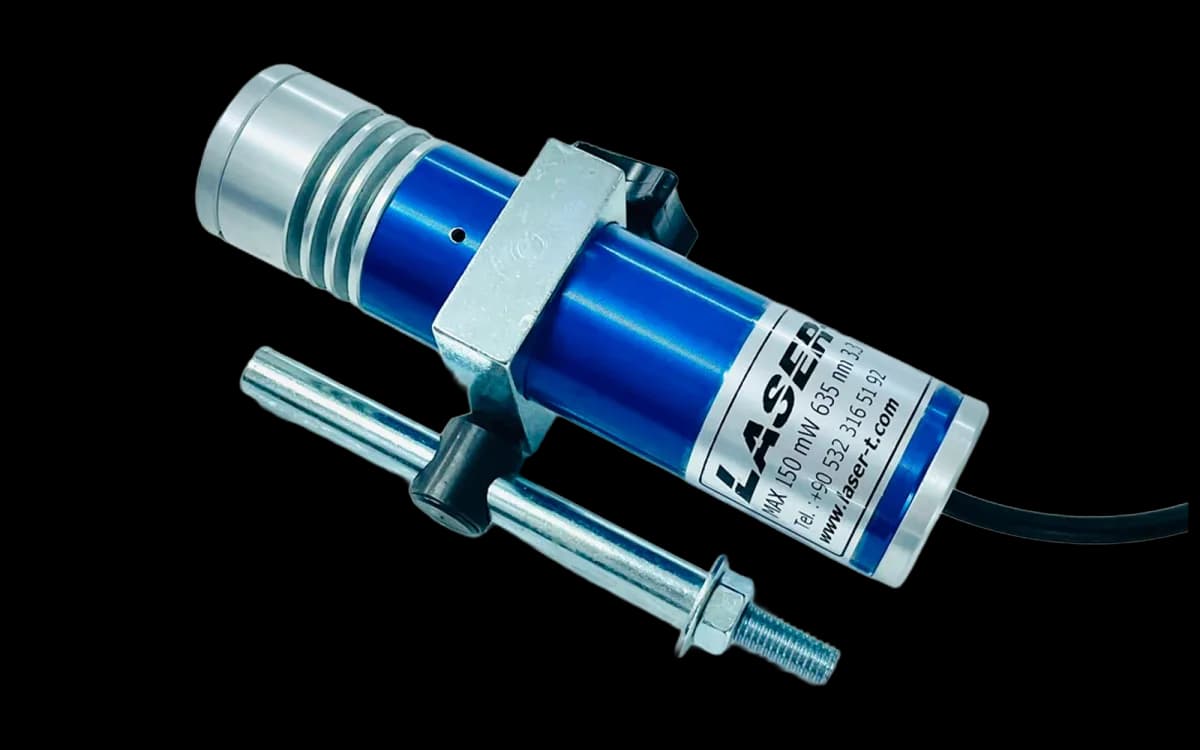TM150L35 çizgi lazer modülü, ışın kapalıyken çapraz açıdan görünüm